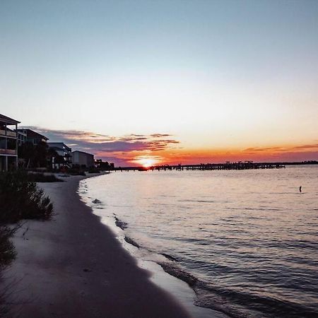 Beachside Bungalow Navarre Kültér fotó